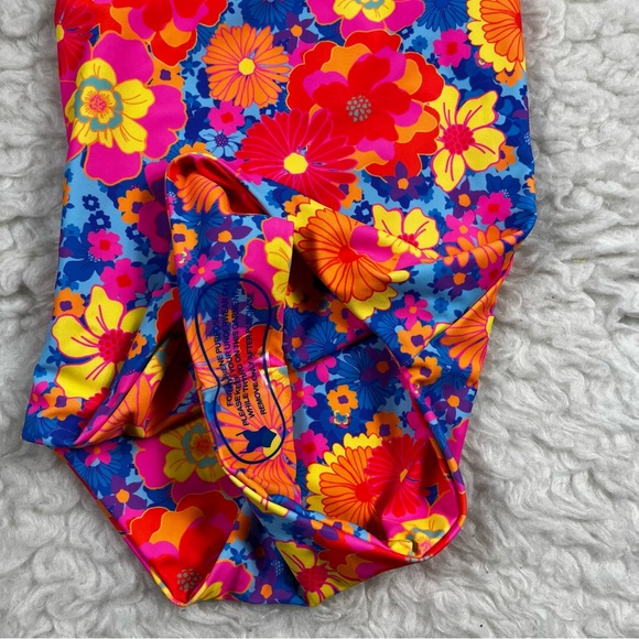 NEW Kulani Kinis cheeky one piece swimsuit - Picture 7 of 9